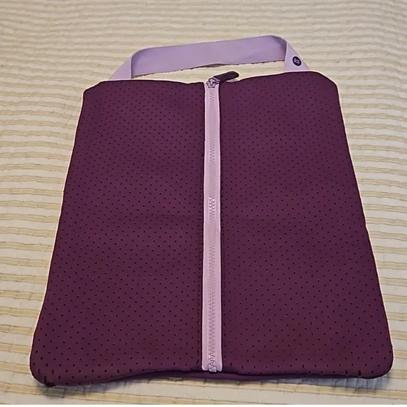 WW Neoprene Travel Shoe Gym Bag - Picture 1 of 6